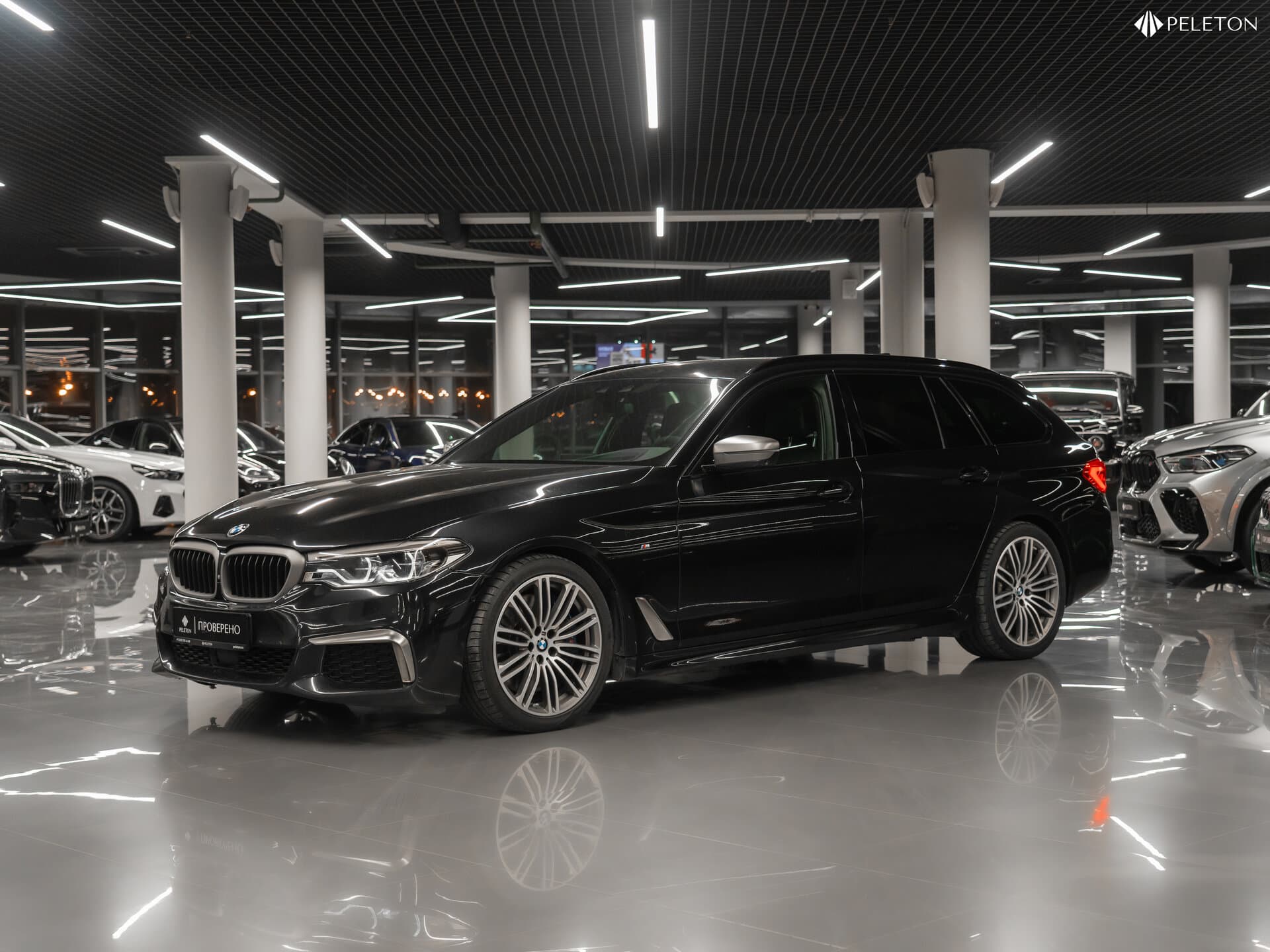 Фотография автомобиля BMW 5 серия