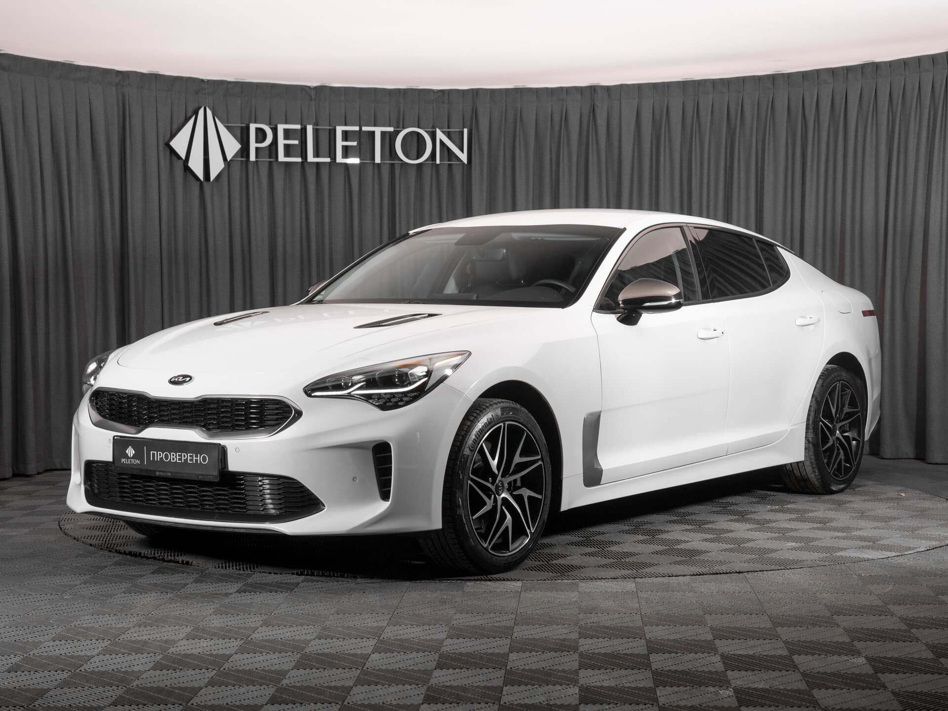 Фотография автомобиля Kia Stinger
