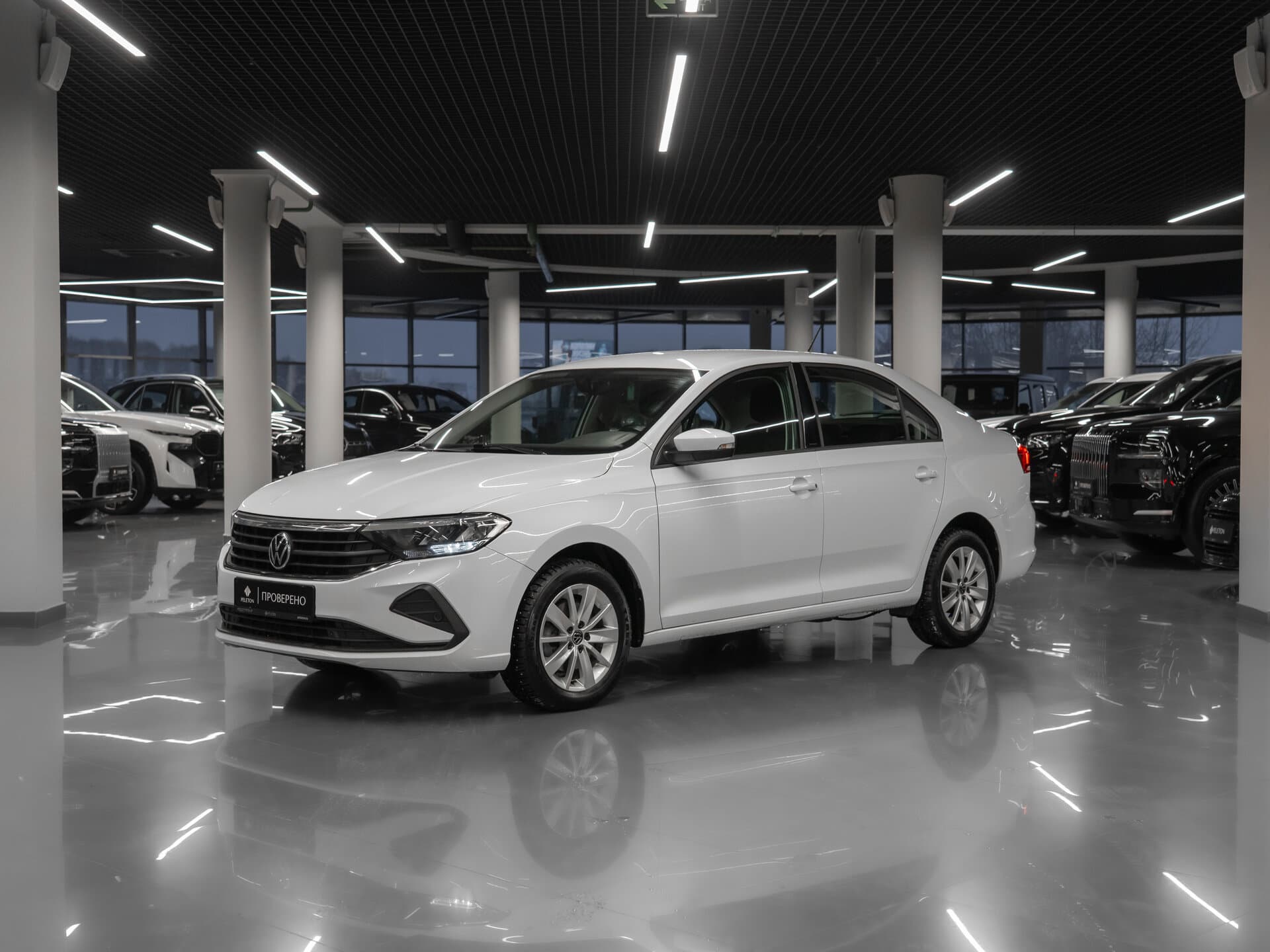 Фотография автомобиля Volkswagen Polo