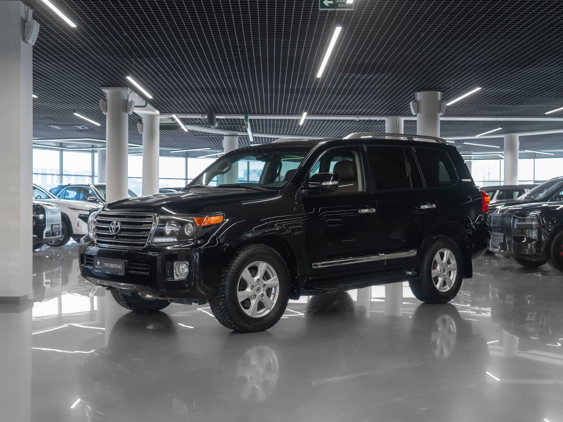 Фотография автомобиля Toyota Land Cruiser