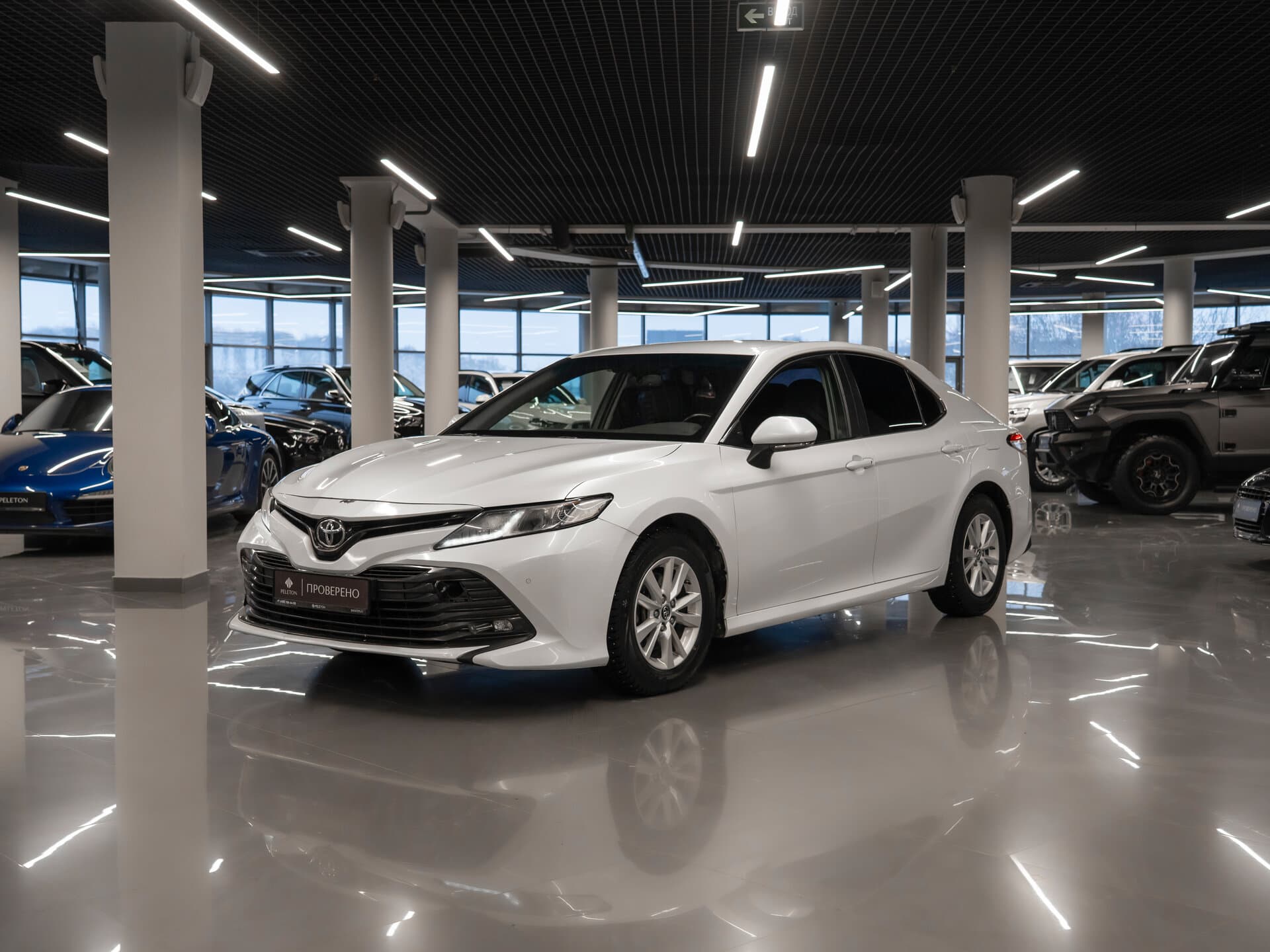 Фотография автомобиля Toyota Camry