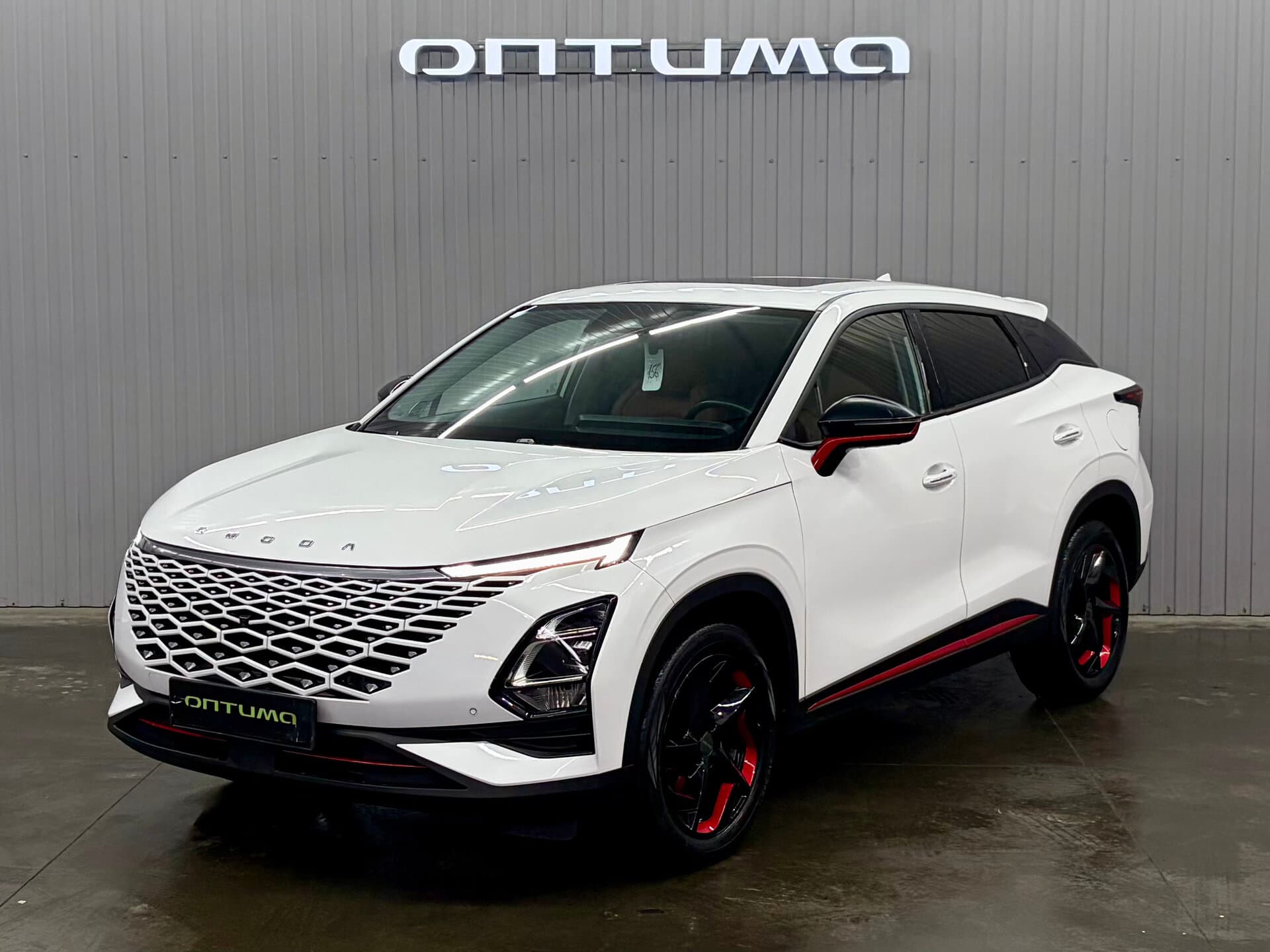 Фотография автомобиля OMODA C5