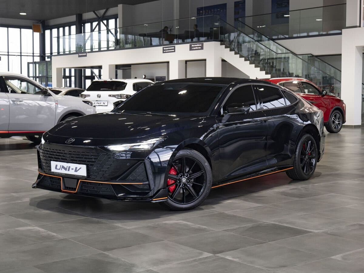 Фотография автомобиля Changan UNI-V