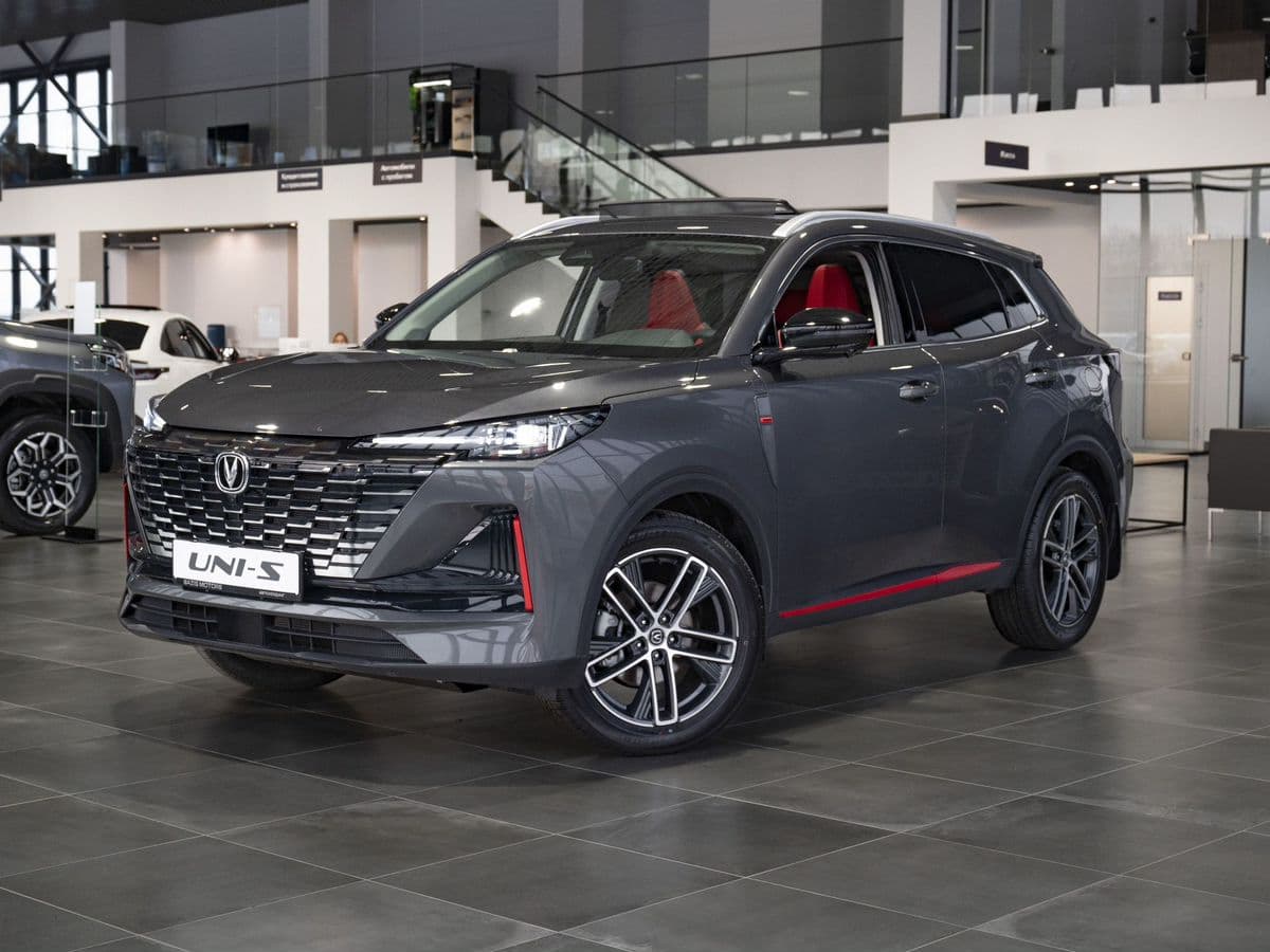 Фотография автомобиля Changan UNI-S (CS55 Plus)