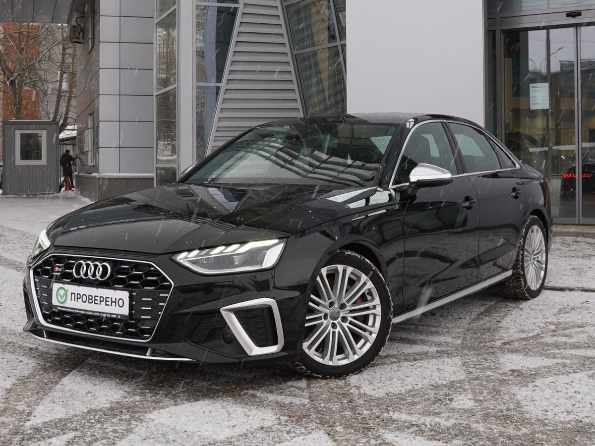 Фотография автомобиля Audi S4