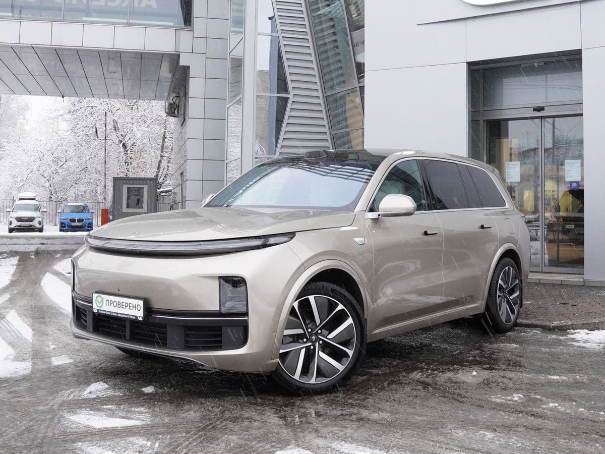 Фотография автомобиля Li Auto L9