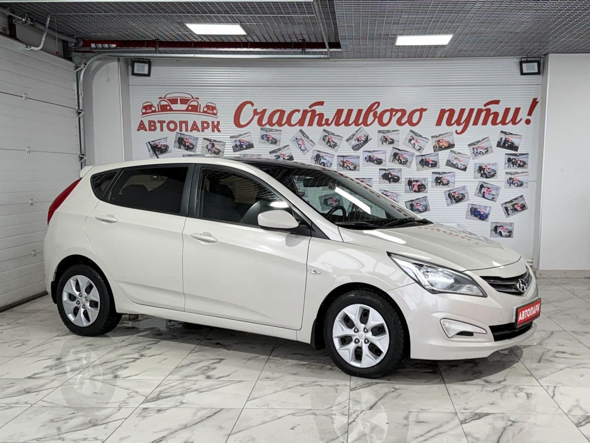 Фотография автомобиля Hyundai Solaris