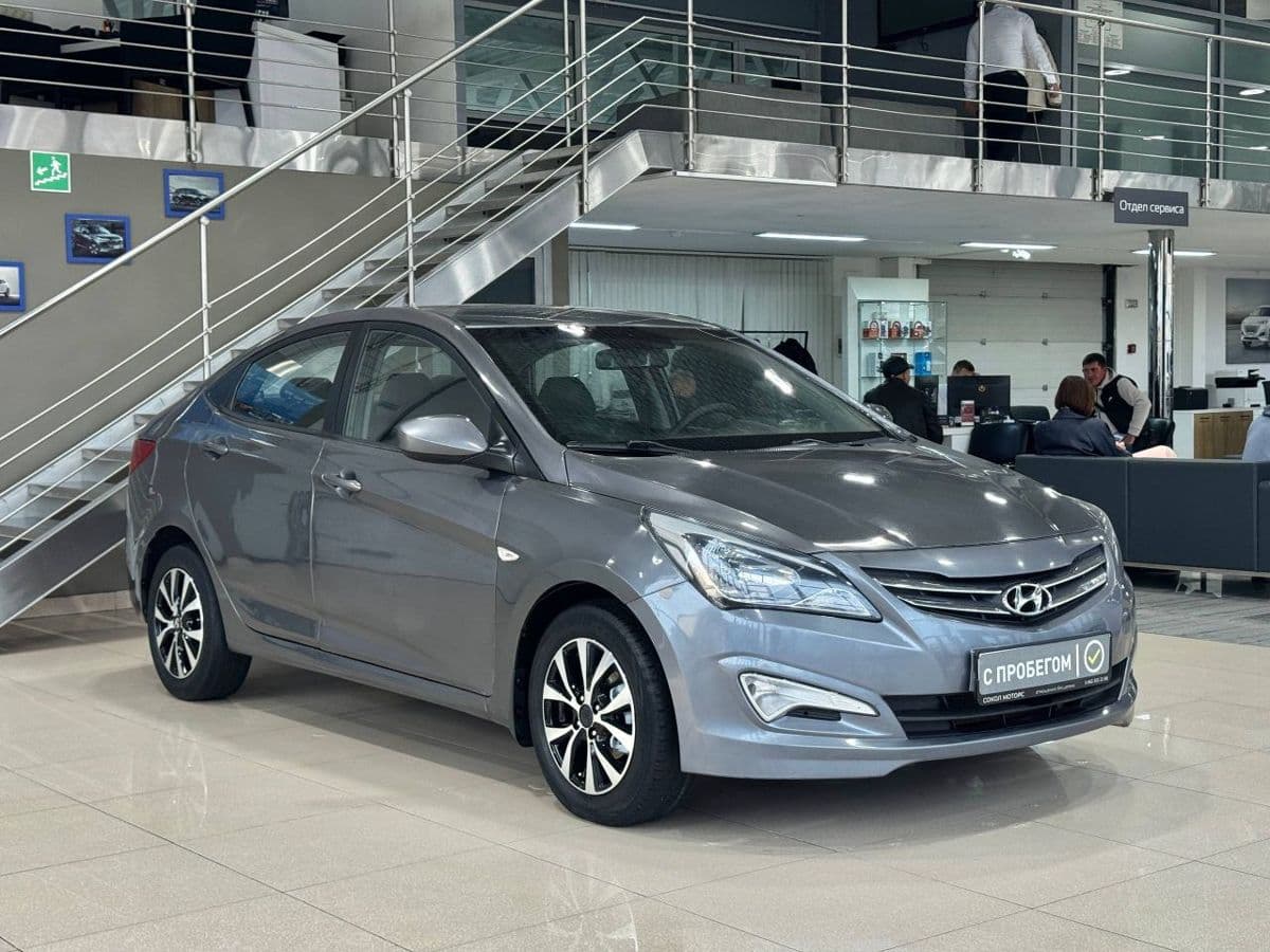 Фотография автомобиля Hyundai Solaris